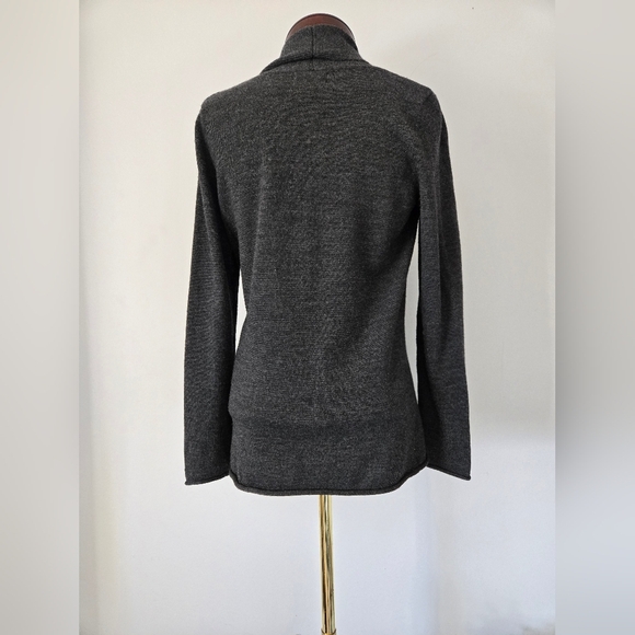 CAROLE LITTLE Extra Fine Merino Wool Gray Shawl Collar Cardigan. Size M - Picture 4 of 14